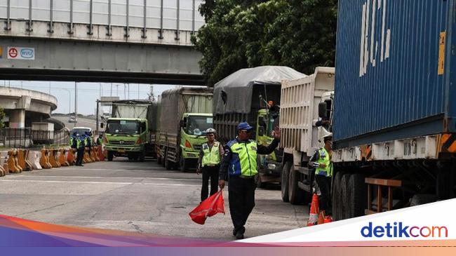 PSBB Diberlakukan Odol Cuek Melintas