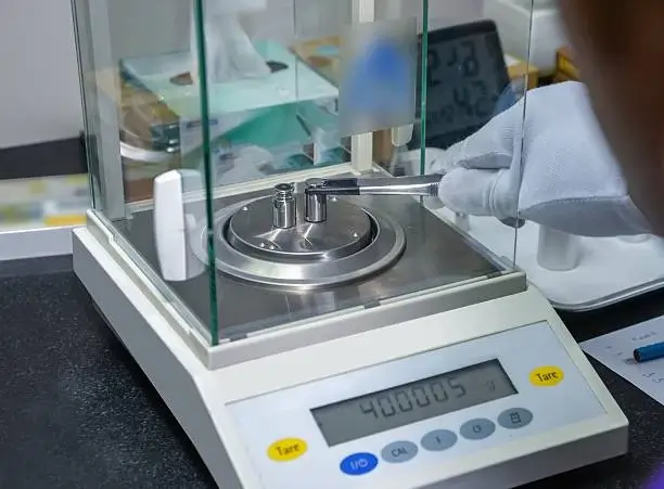 Moisture Analyzer dan Kalibrasi SNI