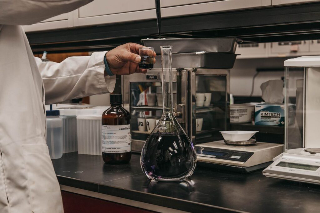Sartorius Cubis III menunjukkan tren analytical balance yang semakin terhubung. Kenali fitur penting dalam memilih timbangan analitik.